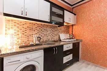 Ilya Istanbul