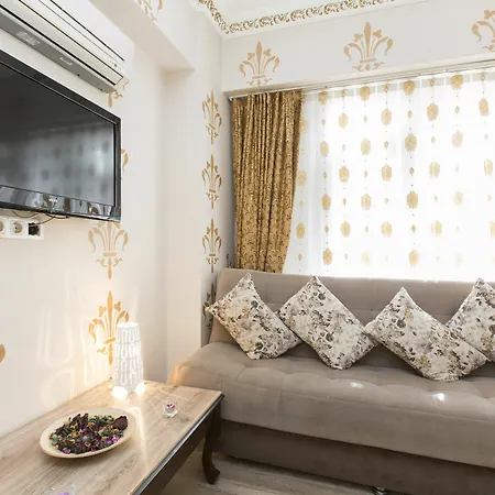 Ilya Istanbul