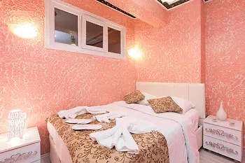 Ilya Apartment